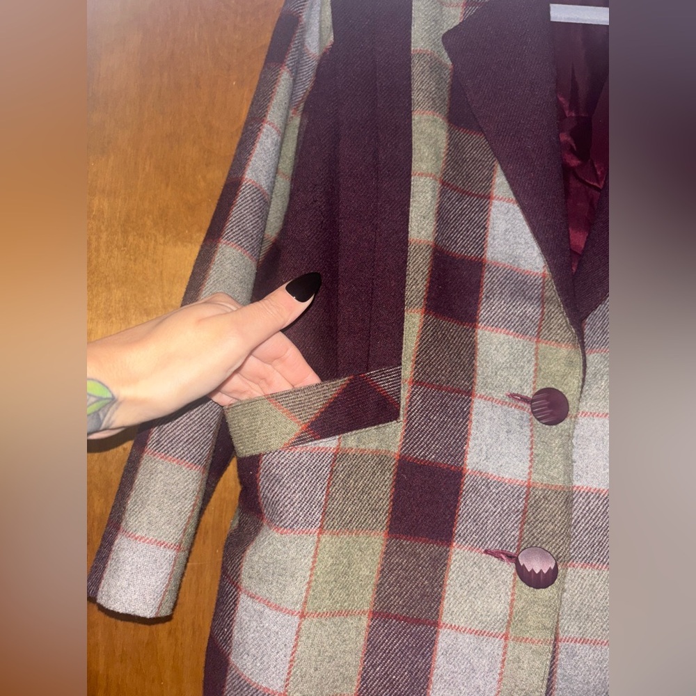 Samya Deep Purple Blazer - Picture 4 of 10
